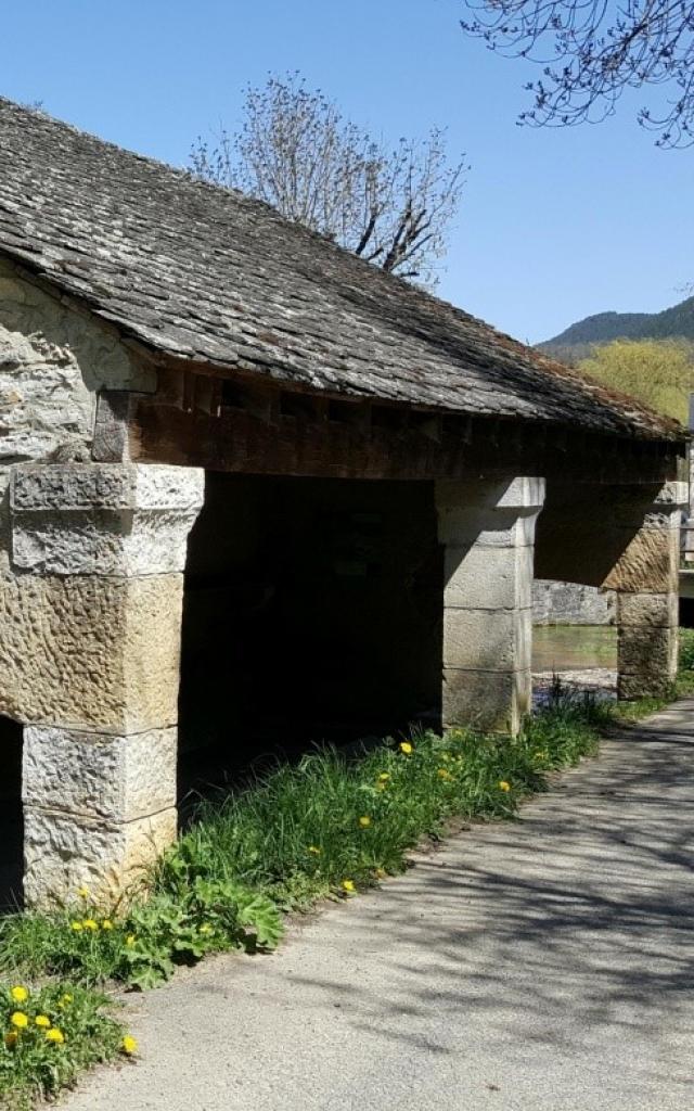 Ancien lavoir à Chanac