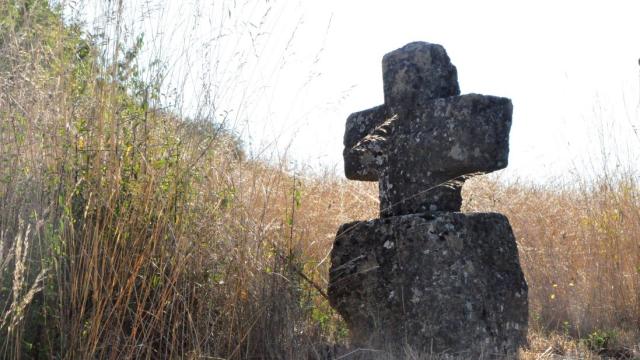 Lozère stone cross