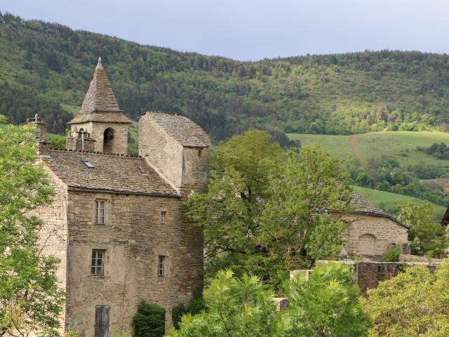 Fortified hamlet of Le Villard near Chanac in the Lot Valley