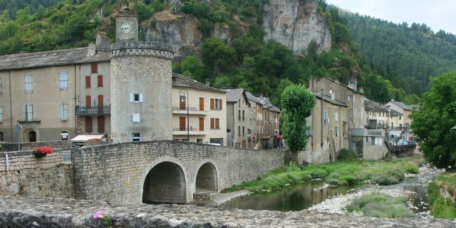 Meyrueis in the Jonte Gorges seen from the bridge.