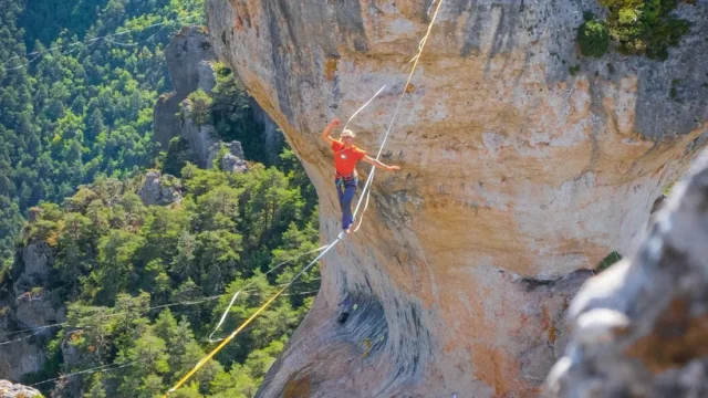 slack line dans les Gorges