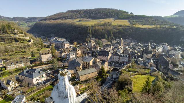 La Canourgue vue depuis la vierge.