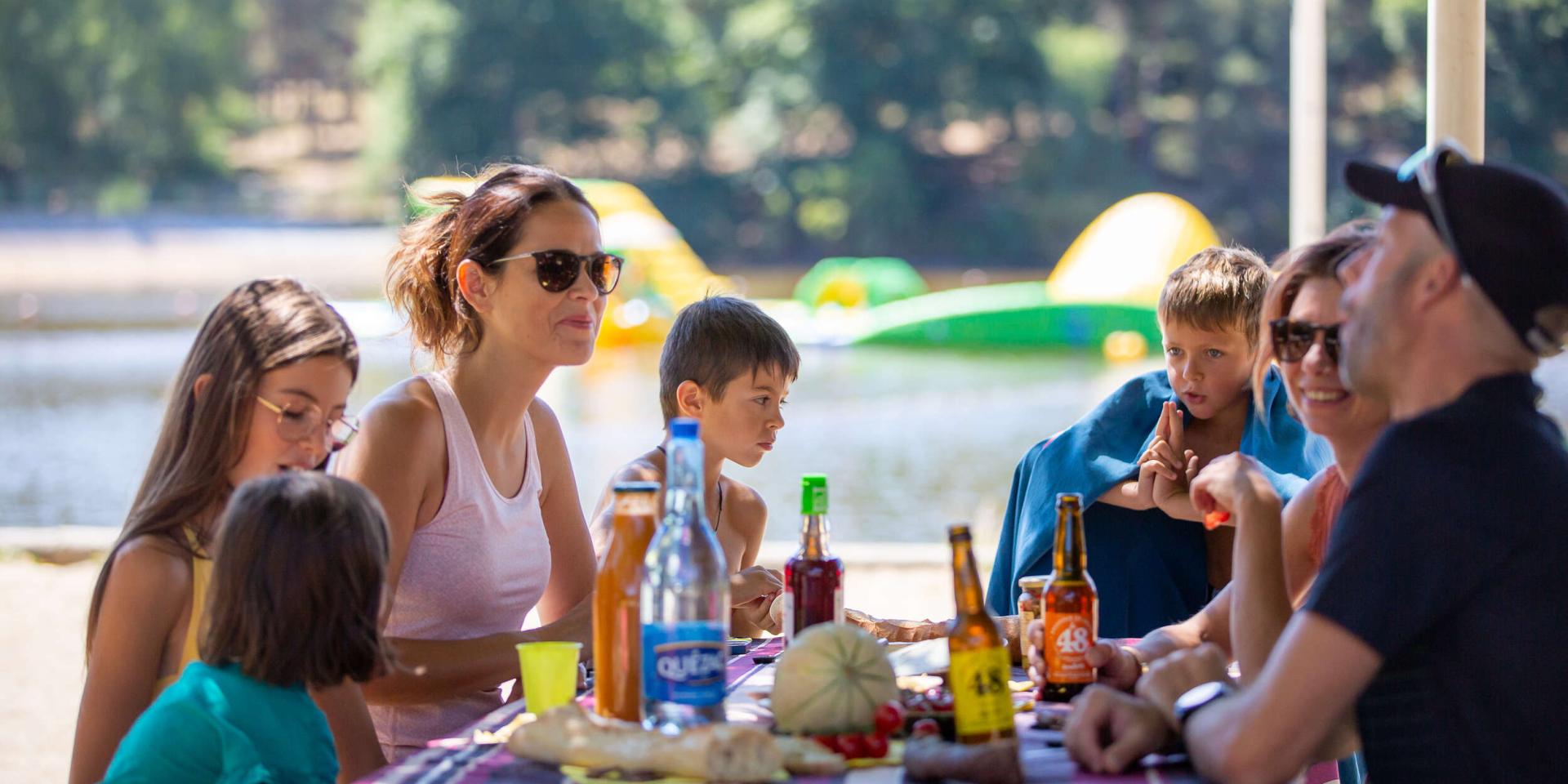 Picnic at Lac du Moulinet.