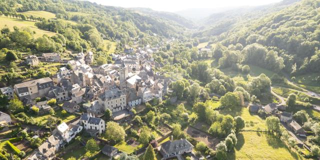 Saint Chély d'Aubrac, village plateau de l'Aubrac.