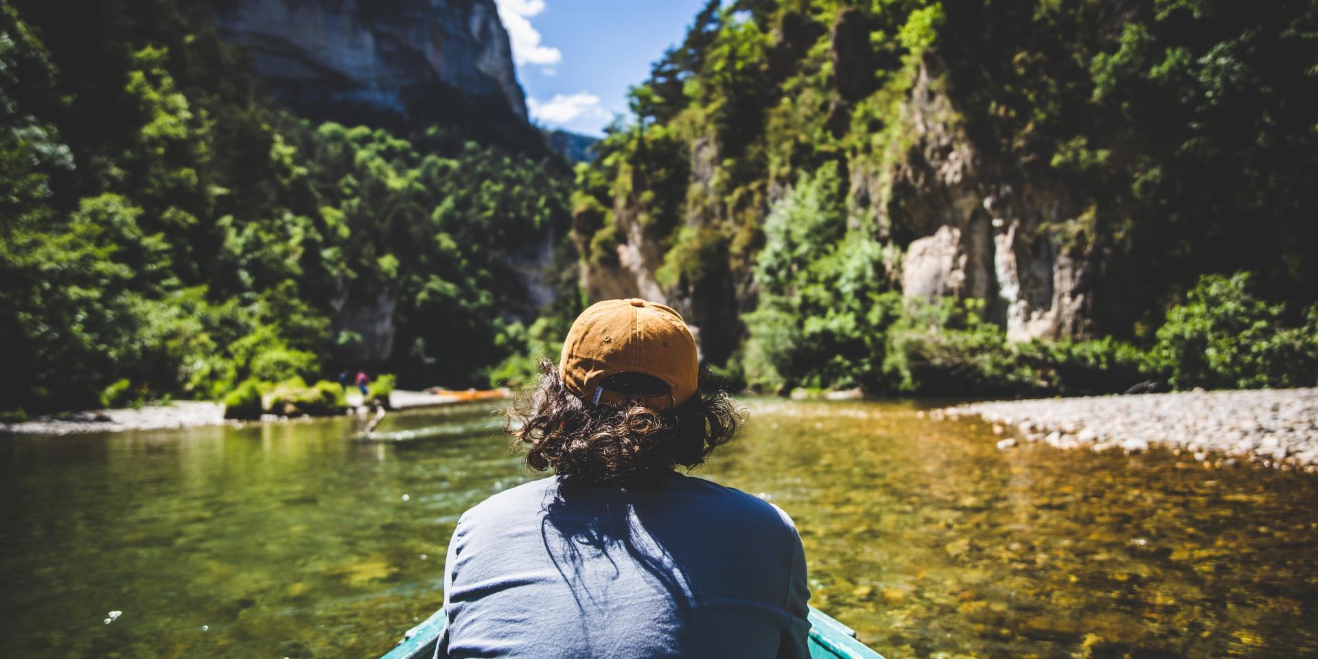 Boat trip with the Malène boatmen in the Détroits of the Gorges du Tarn