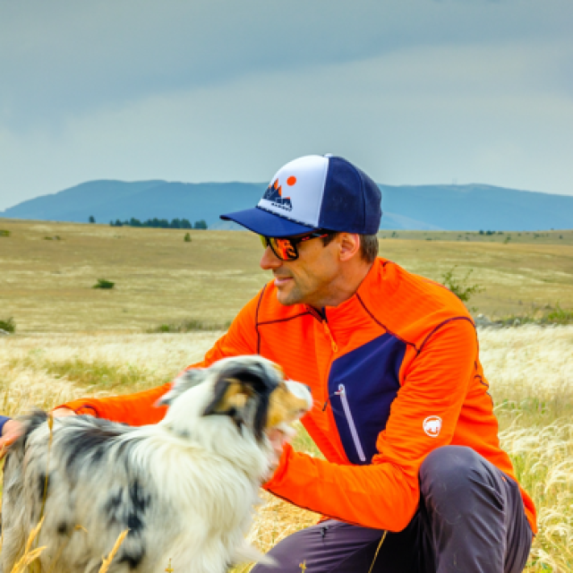 solo avec son chien Causse Méjean