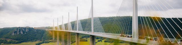 millau viaduct viewpoint