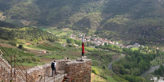 Vue depuis le Château de Peyrelade Betty Arnavielhe Tripinwild