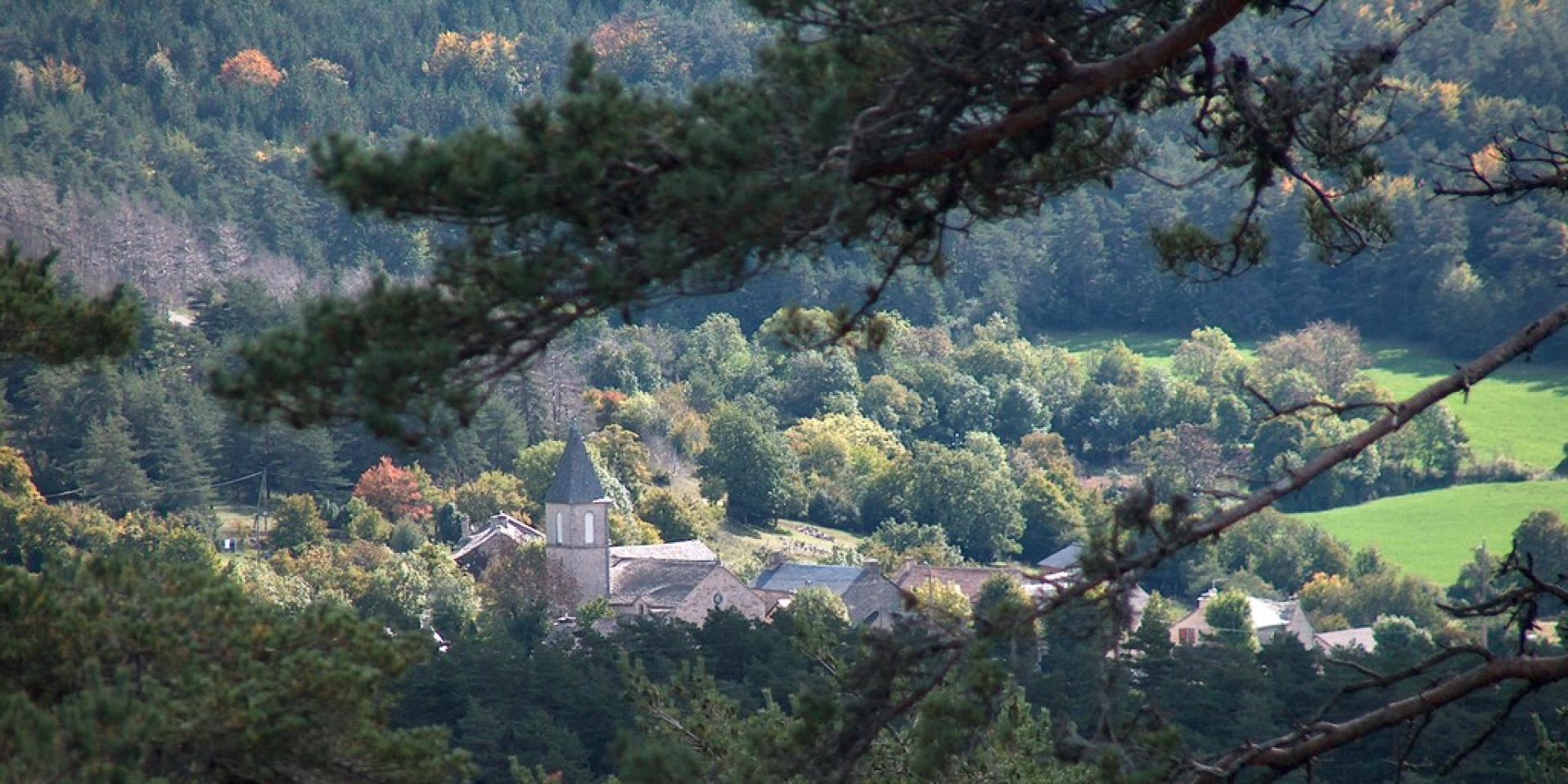 View of the village of La Tieule, Causse de Sauveterre.