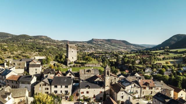 chanac tour village lozère