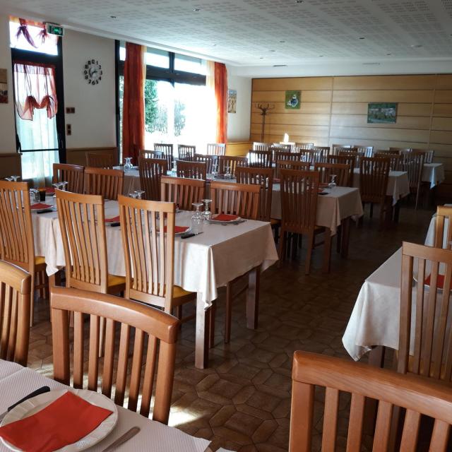 Resto Chez Poujol restaurant causse sauveterre