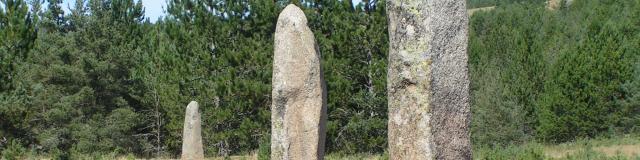 MINOLTA Menhirs-La-Cham-des-Bondons