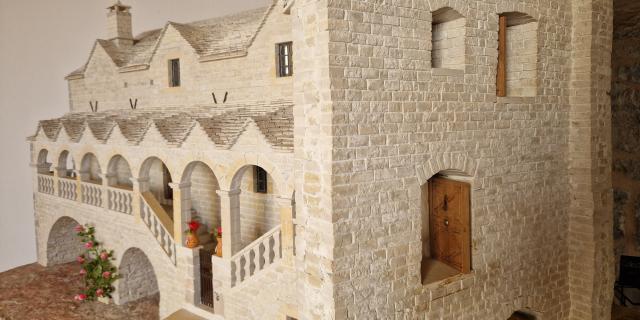 Maquette de la Maison aragonaise du Massegros par Claude Labaume