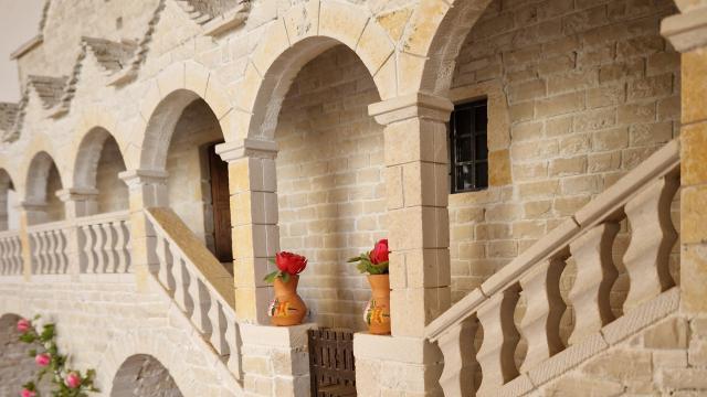 Escaliers maison aragonaise du Massegros. Réalisée par Claude Labaume