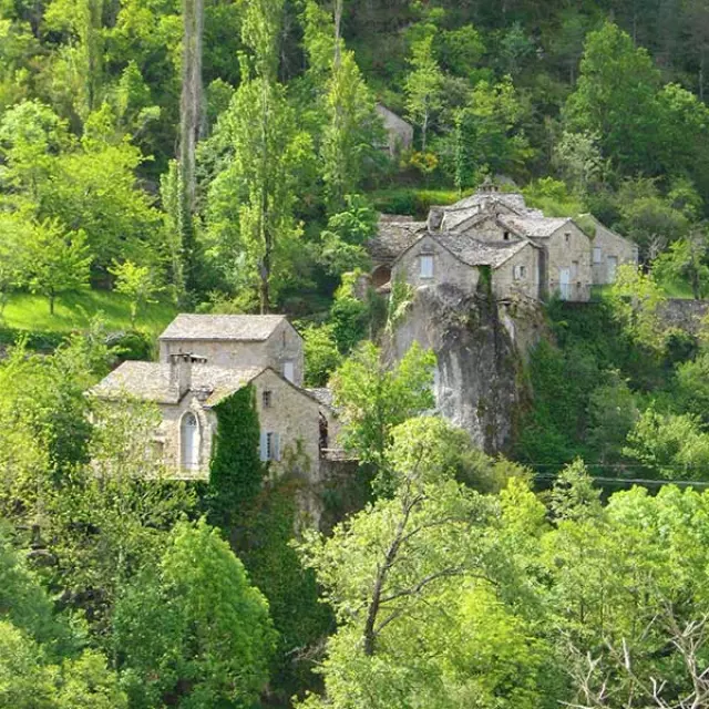 hameau La Sabliere gr736 gorges dutarn