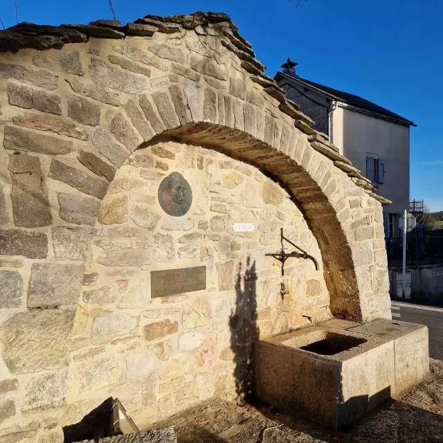 Fontaine du Village le Massegros